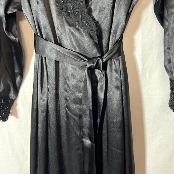 Victoria's Secret Black Satin Robe - Picture 8 of 9